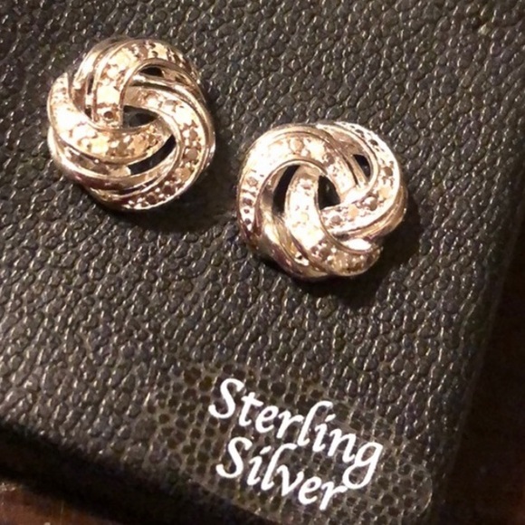 Saks Fifth Avenue Jewelry - Diamond Kiss Not Earrings in Silver New in Box